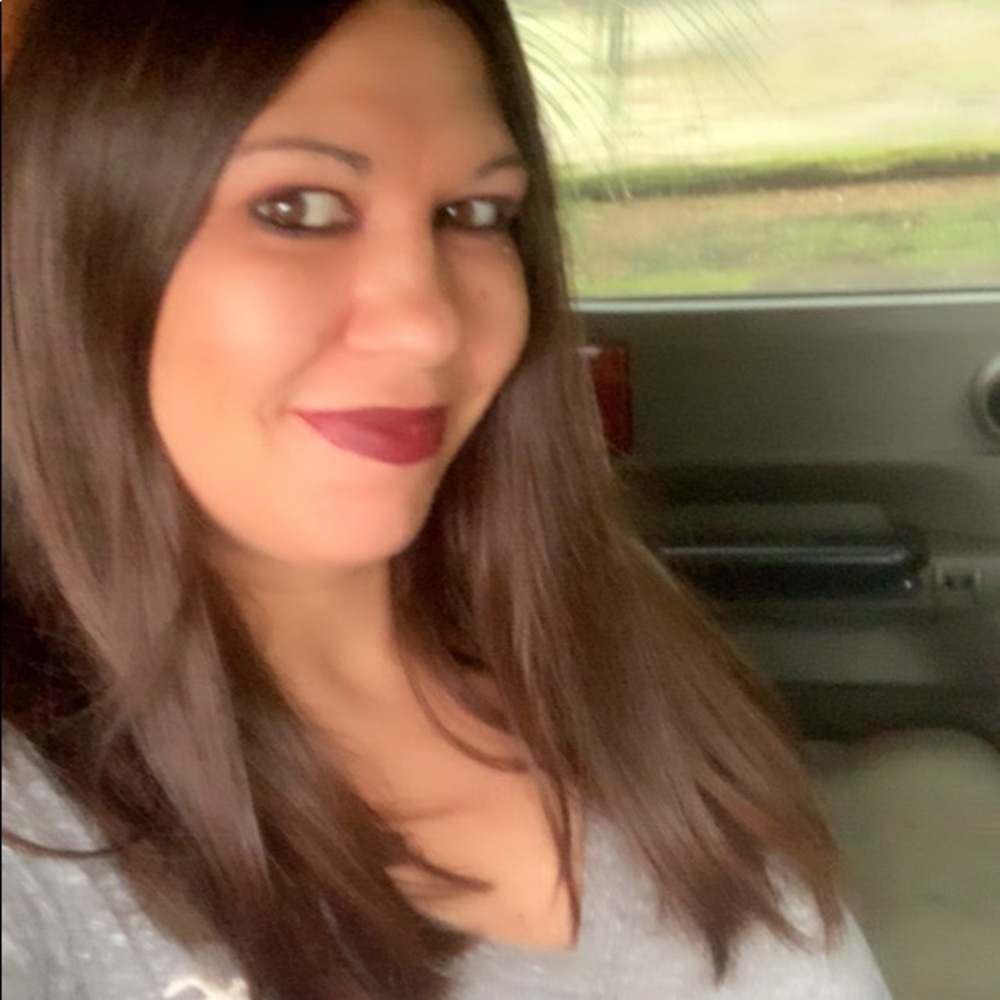 Meet your Posher, Amber